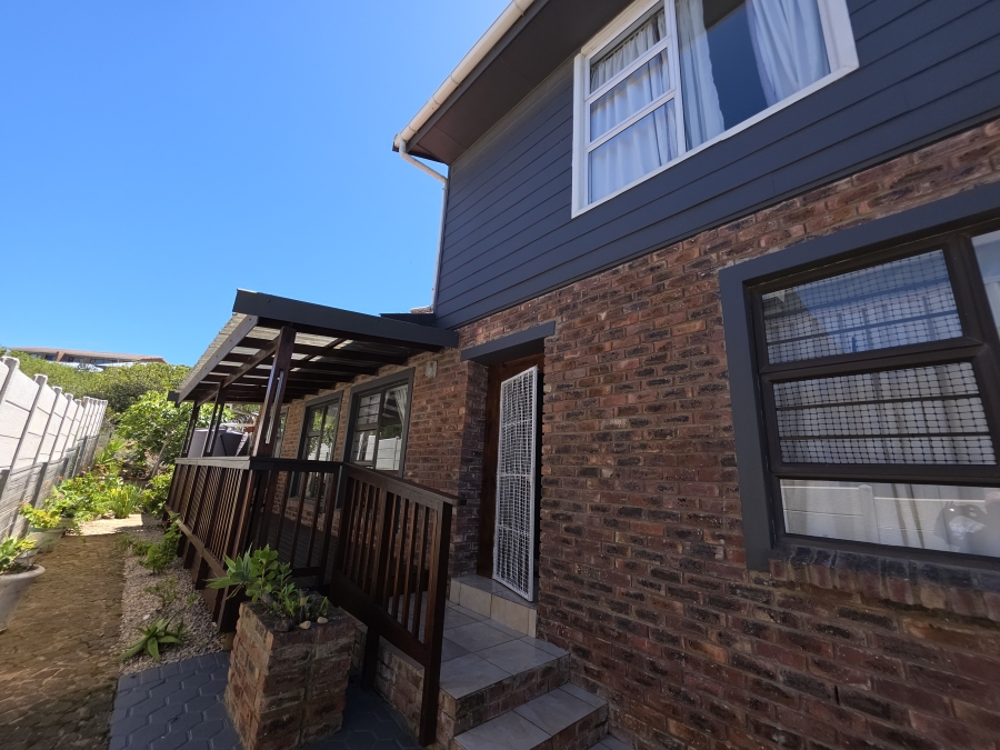 6 Bedroom Property for Sale in Dana Bay Western Cape